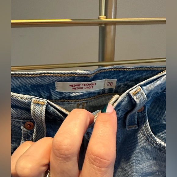 Levi’s Wedgie Straight Jeans – Size 28 - Picture 5 of 9